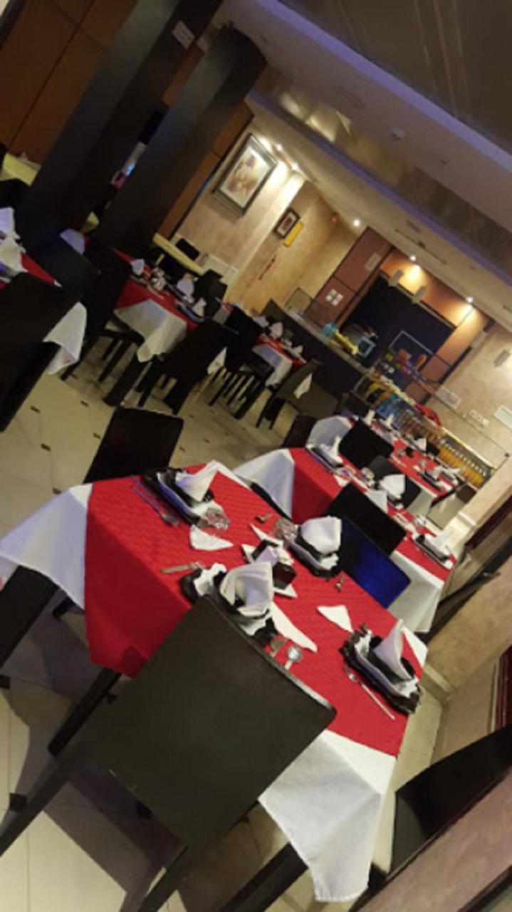 Dar El Ikram Hotel アルジェ エクステリア 写真